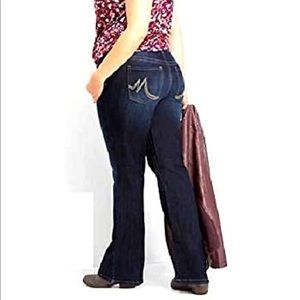 Maurices Womens Plus Size BlueJeans  Bootcut Short